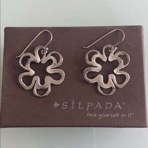 Silpada flower earrings